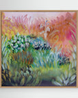 Candy Field, kehystetty canvas-taulu tammikehyksellä. Abstrakti niitty pinkin, oranssin ja vihreän sävyissä, Jenni Pennanen Art